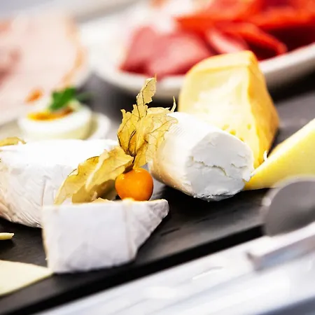 カルマ ミッテ ホテル