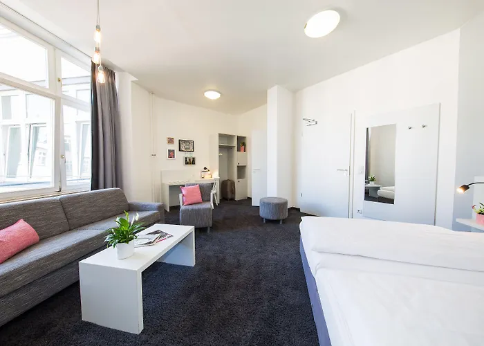 Calma Mitte Hotel